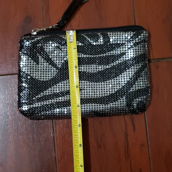 EXPRESS - Picture 5 of 5